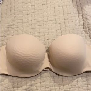 40 C Strapless Push-up Bra